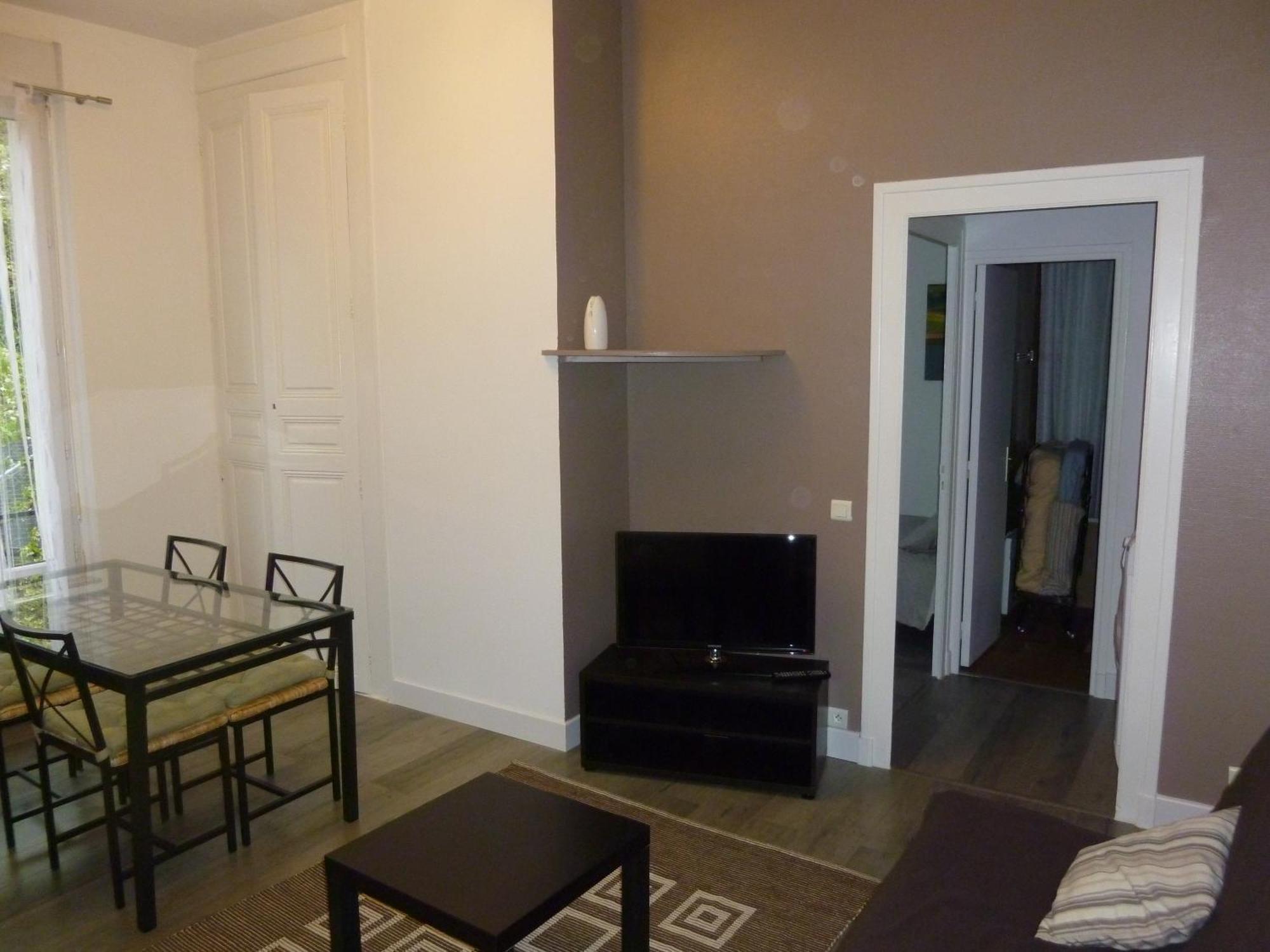 Le Logis De La Tour Apartment Amboise Ngoại thất bức ảnh